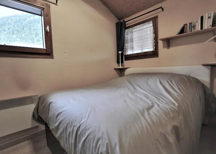 Chamonix: 2 Pieces Avec Parking Proche Centre - Fr-1-517-66 * Chamonix